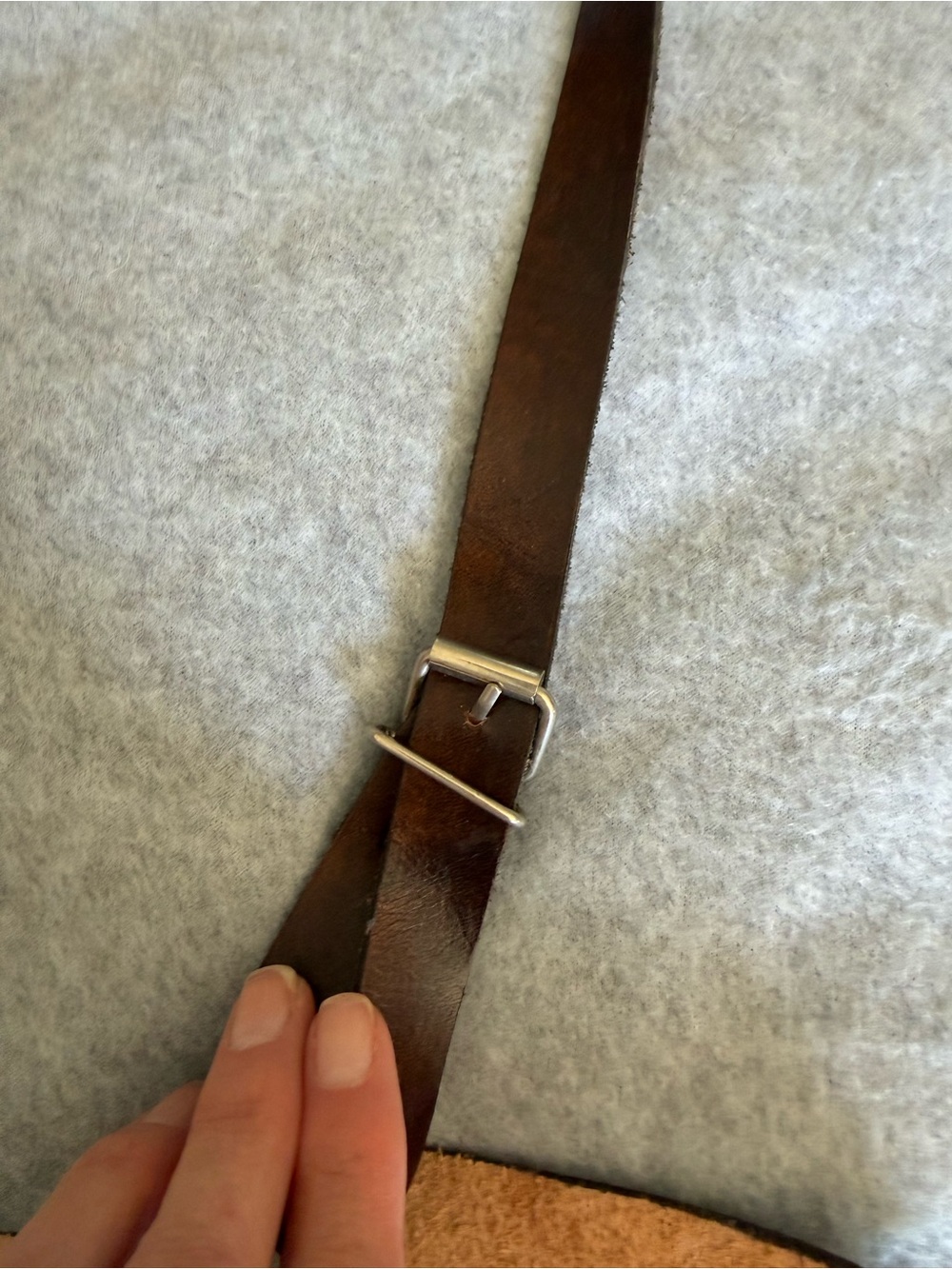 Handcrafted Brown Leather Sunflower Crossbody Bag - Picture 5 of 8